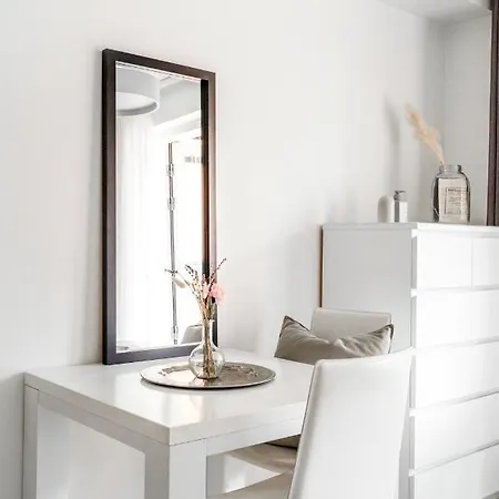アパート Island Studio Apartment, Free Parking, Bus Stop 200m ヘルシンキ